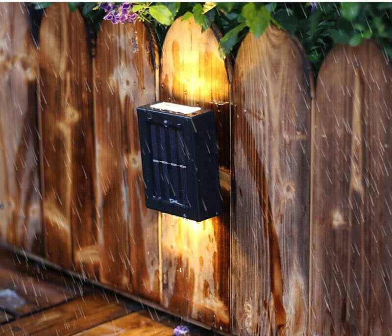 Outdoor Solar Wall Light for Garden Fences