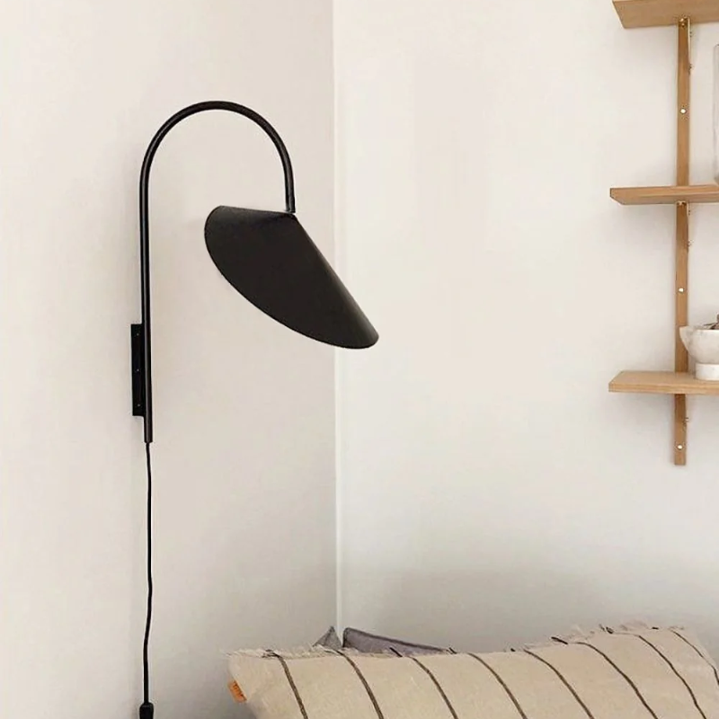 Wall Light Modern Iron Petal Style Lamp