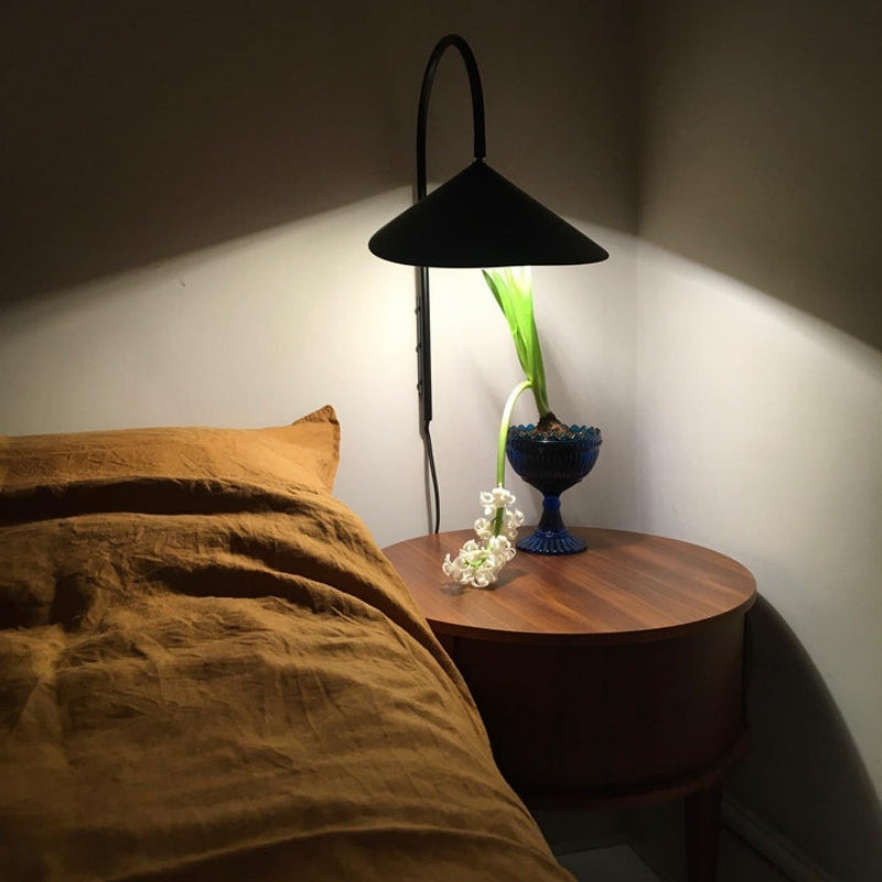 Wall Light Modern Iron Petal Style Lamp
