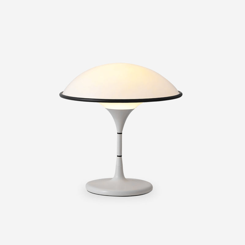 Lumera Retro Table Lamp