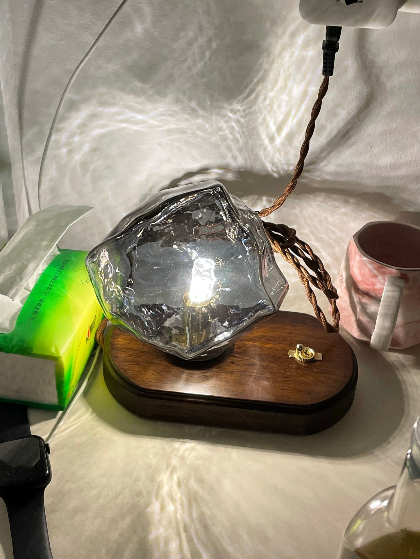 IceGlow™| Elegant Glass Table Lamp with Ambient LED Lighting