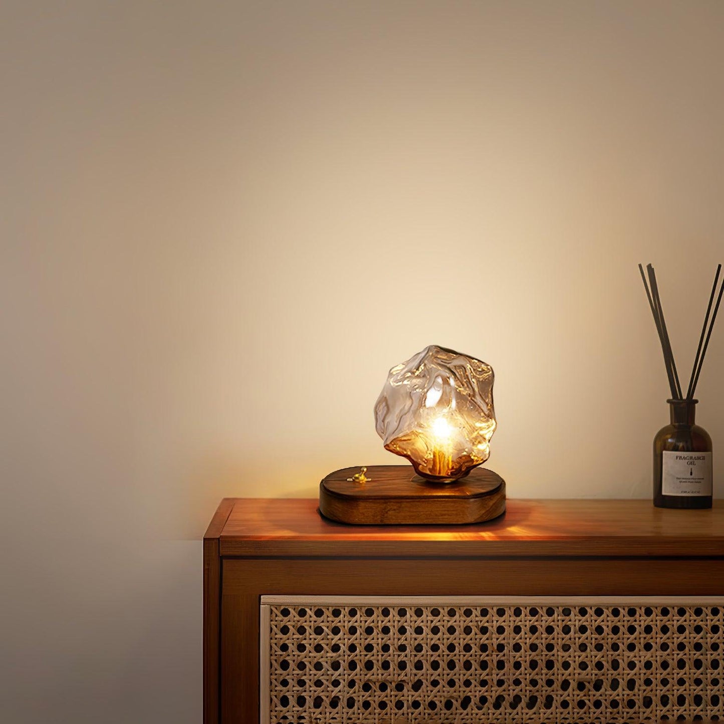 IceGlow™| Elegant Glass Table Lamp with Ambient LED Lighting