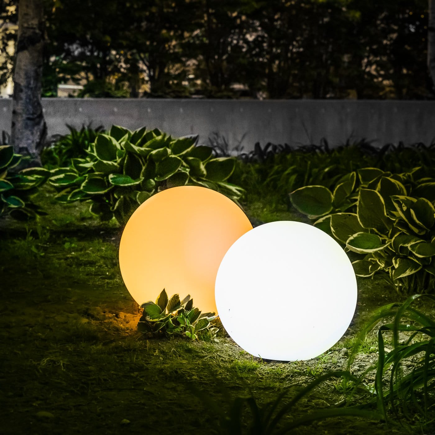 Outdoor LED Garden Light Globe Lamp