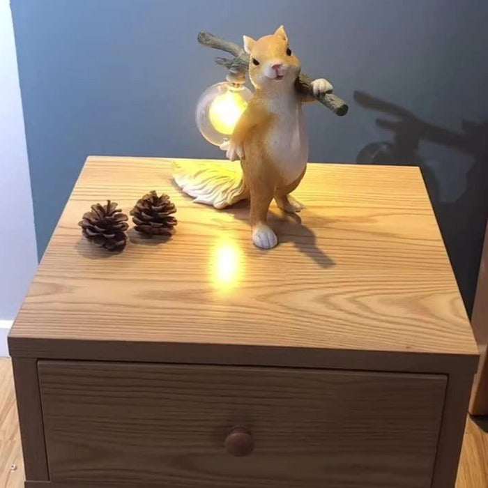 SquirrelGlow™ | Modern Squirrel Table Lamp for Cozy Home Décor