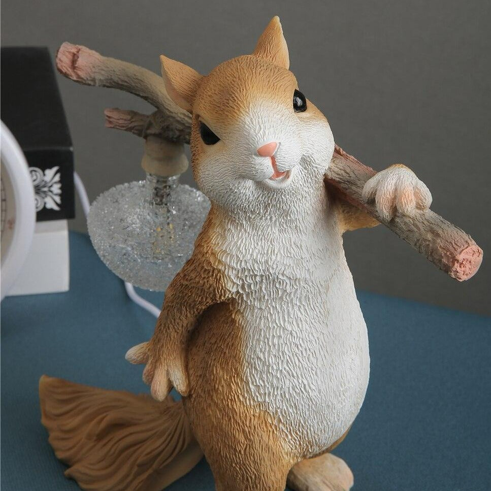 SquirrelGlow™ | Modern Squirrel Table Lamp for Cozy Home Décor
