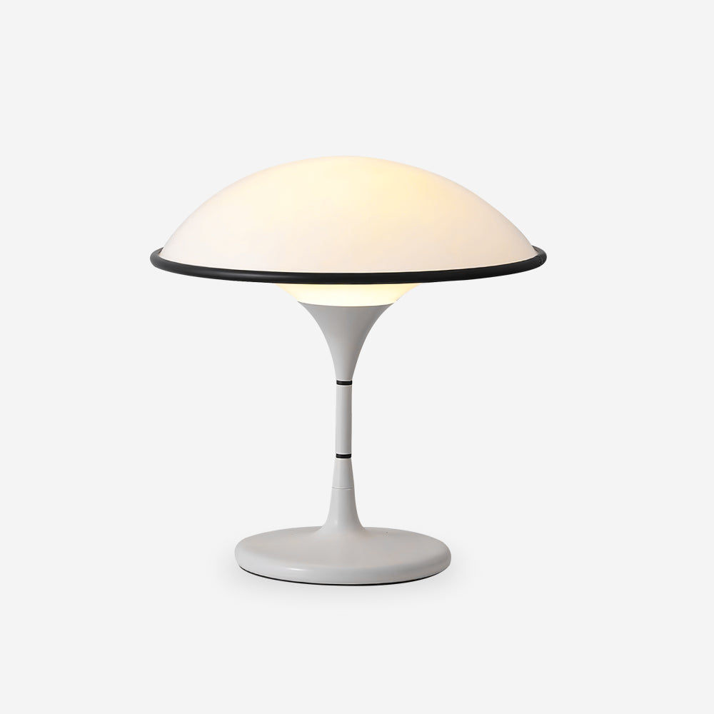 Lumera Retro Table Lamp