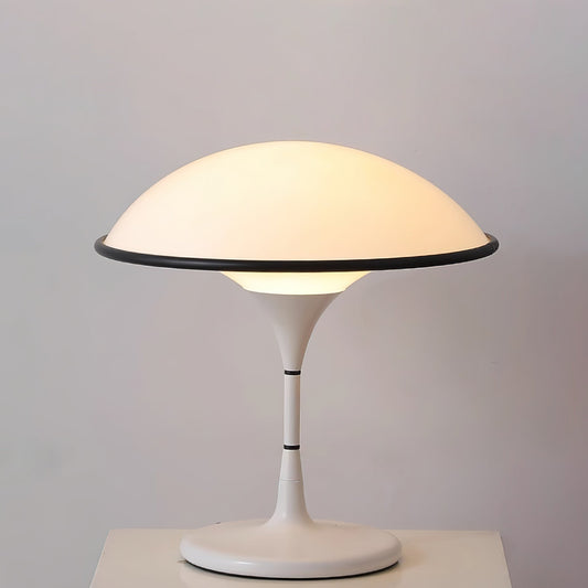 Lumera Retro Table Lamp